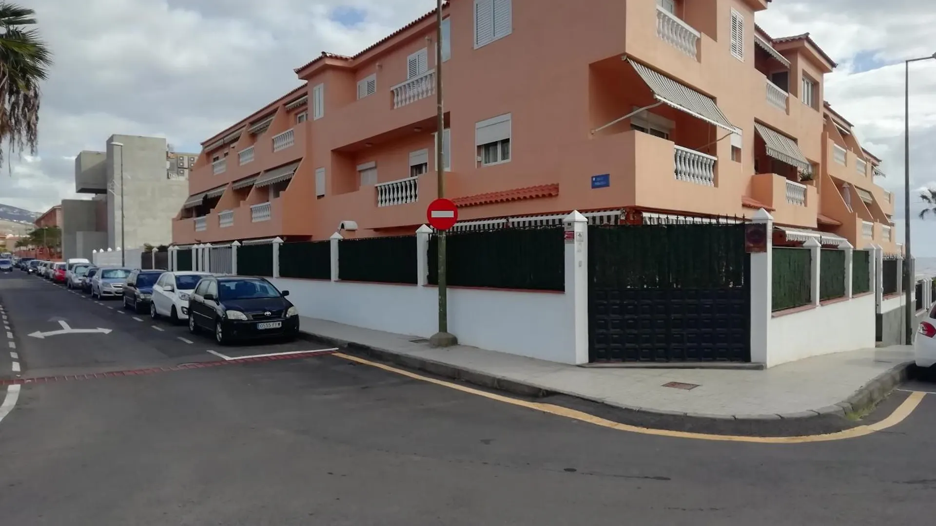 Avenida Deluxe Candelaria